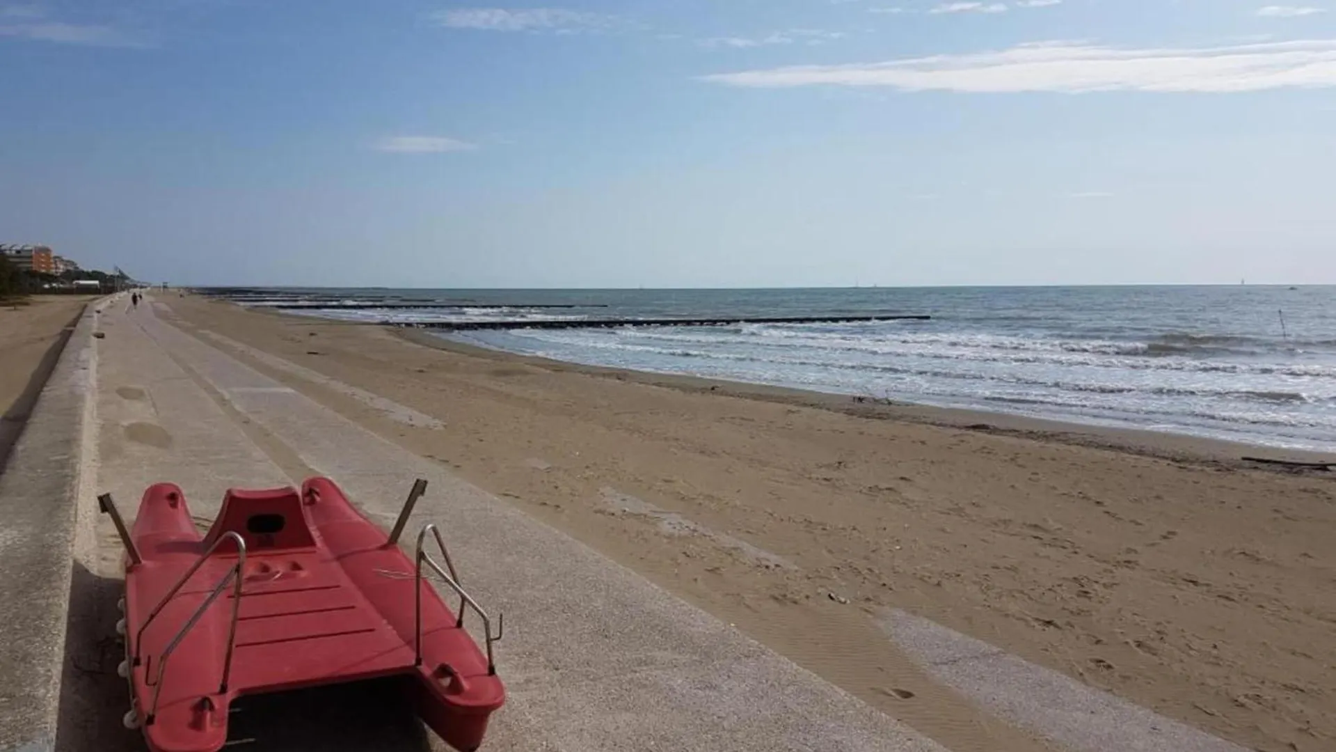 Nice Apartment By The Seabeach Porto Santa Margherita Italia